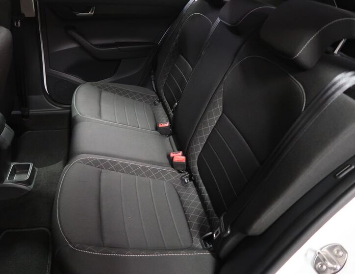 Škoda Fabia 10