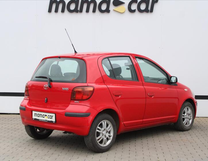 Toyota Yaris 2
