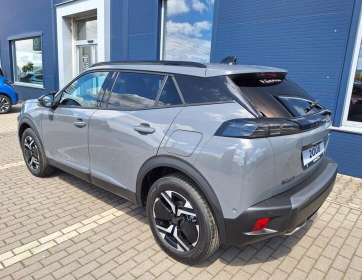 Peugeot 2008 3