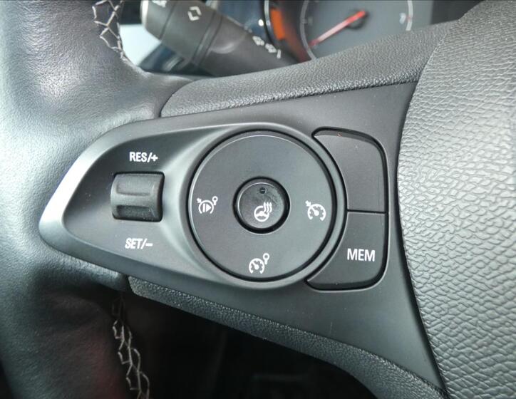 Opel Corsa 8