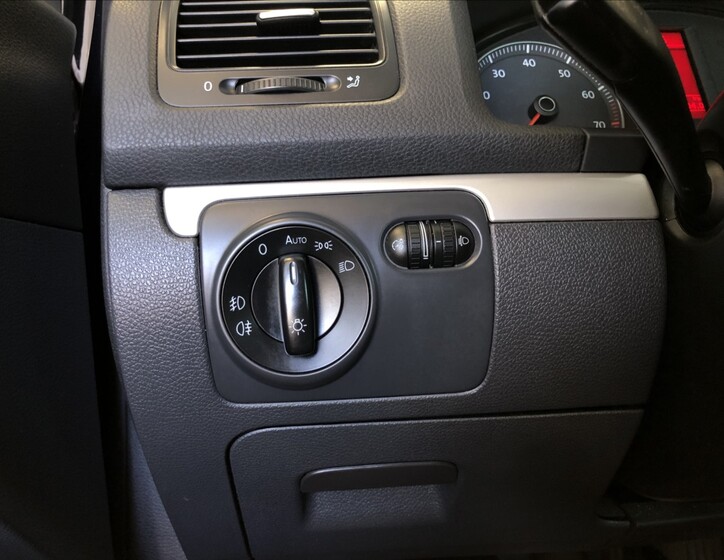 Volkswagen Golf 22
