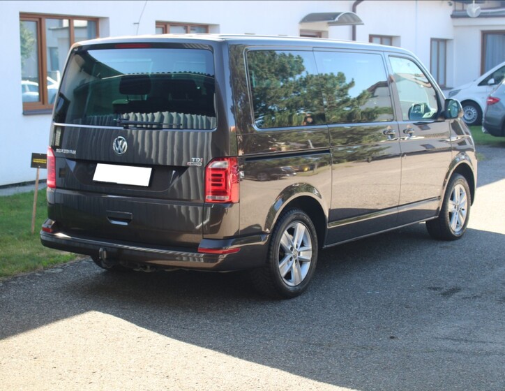 Volkswagen Multivan 4