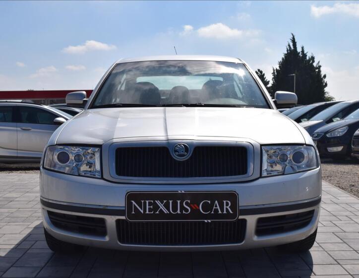 Škoda Superb 2