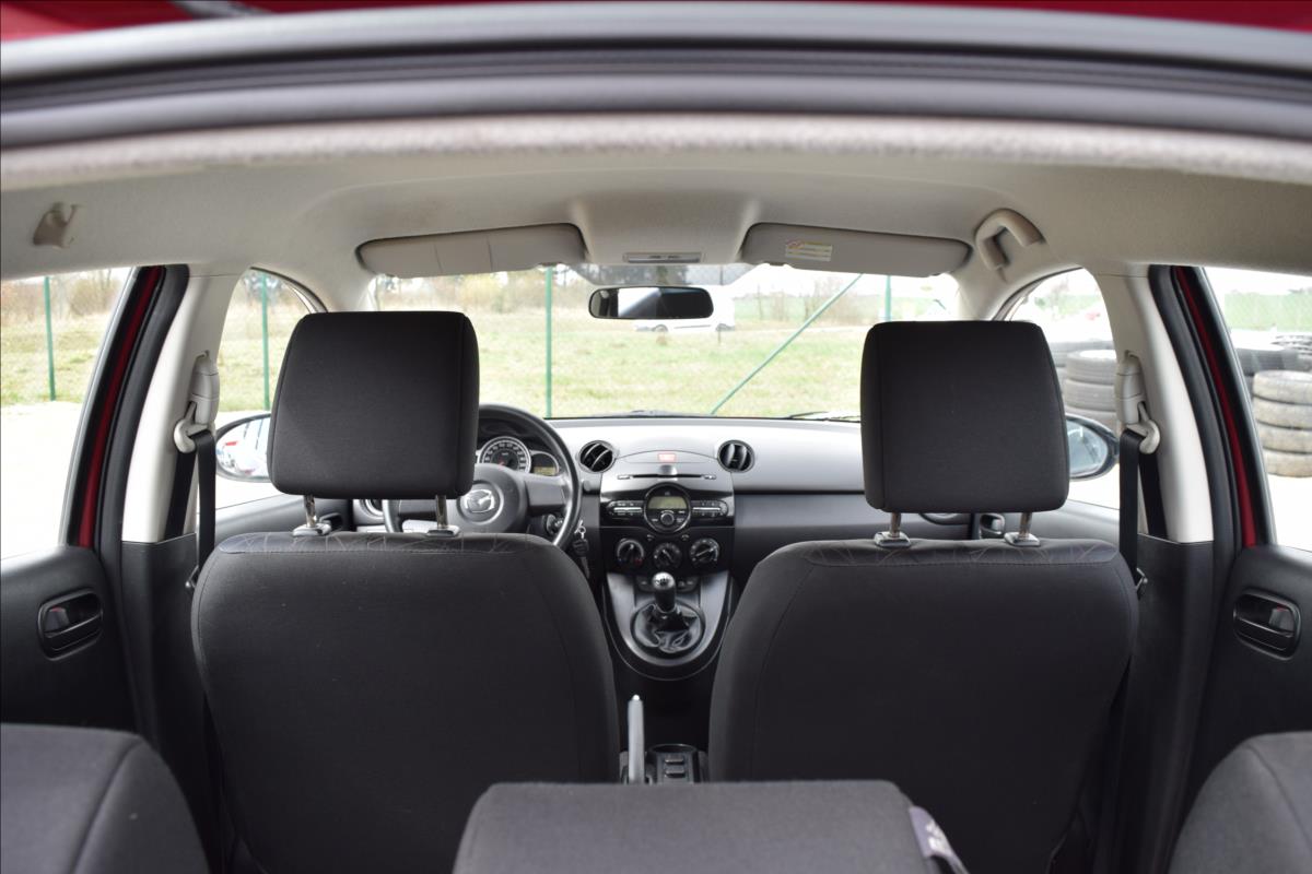 Mazda 2