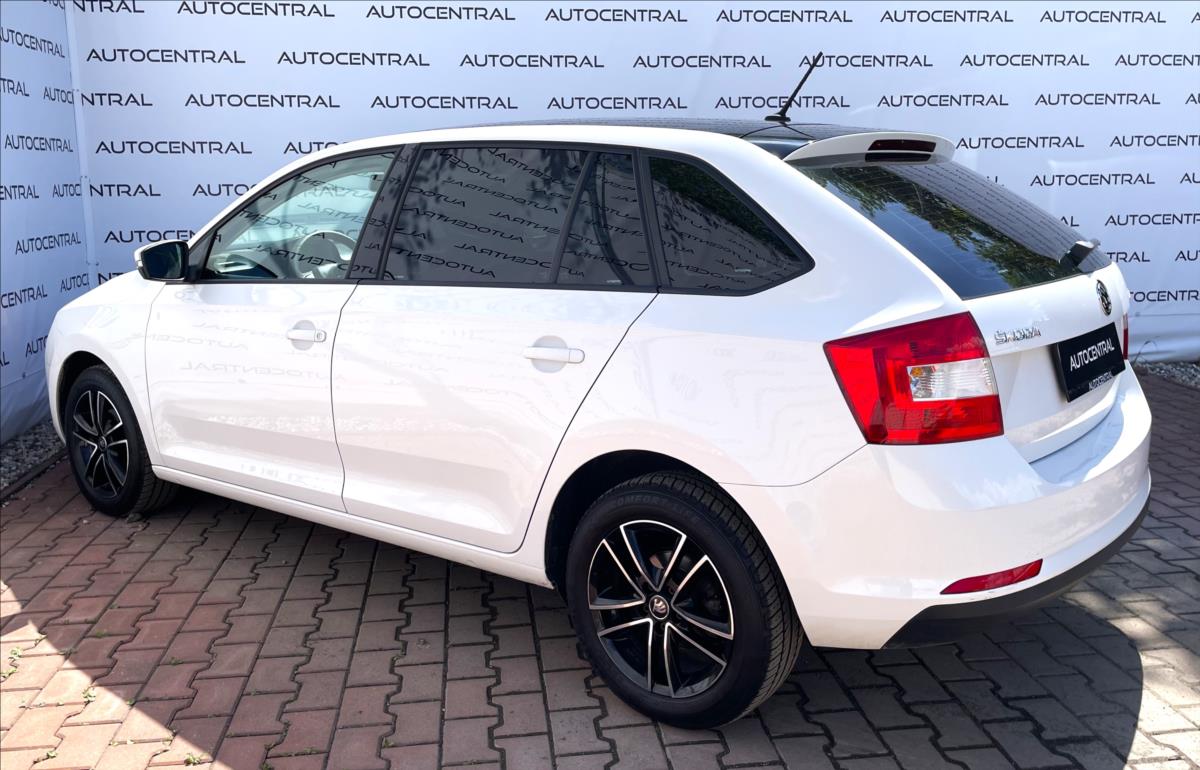 Škoda Rapid