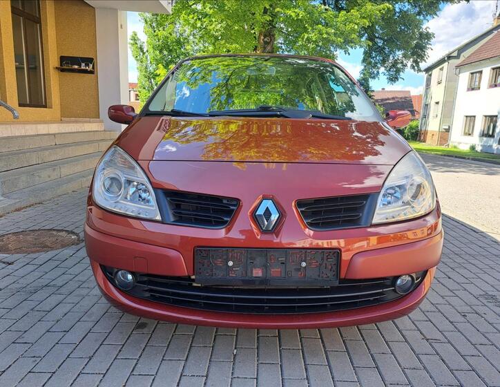 Renault Scénic 11