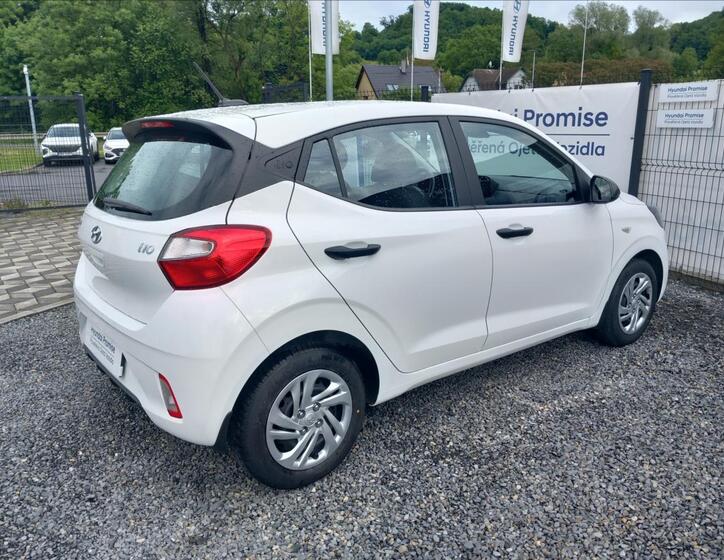 Hyundai i10 8