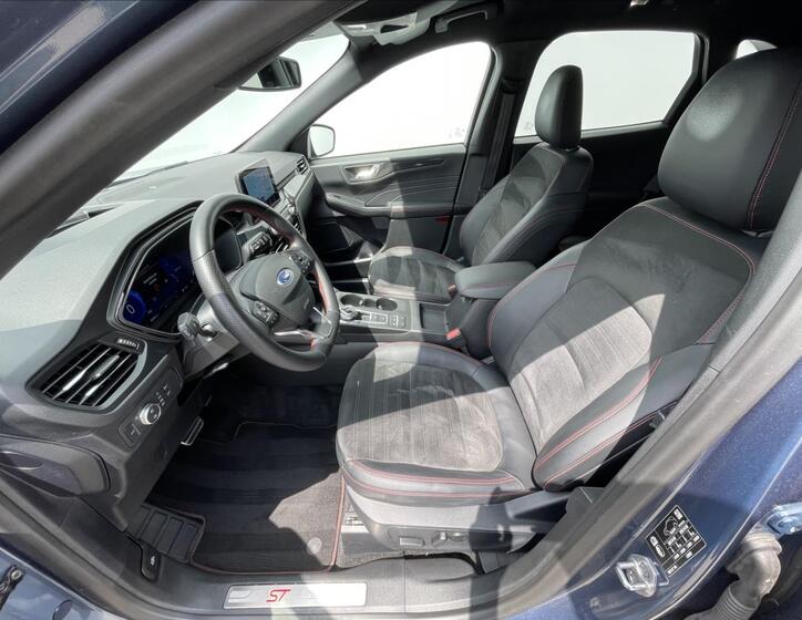 Ford Kuga 4