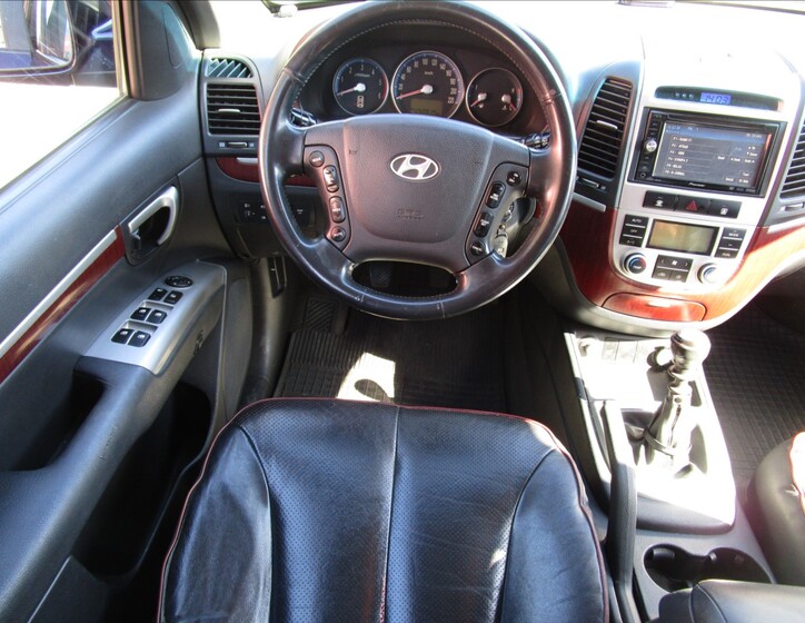 Hyundai Santa Fe 16