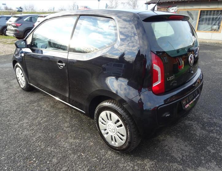 Volkswagen up! 6