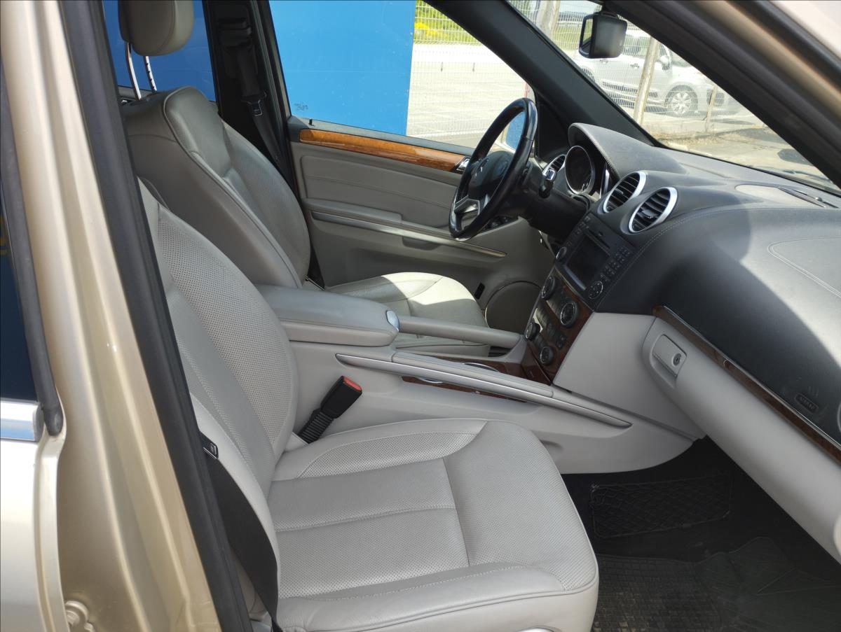 Mercedes-Benz GL