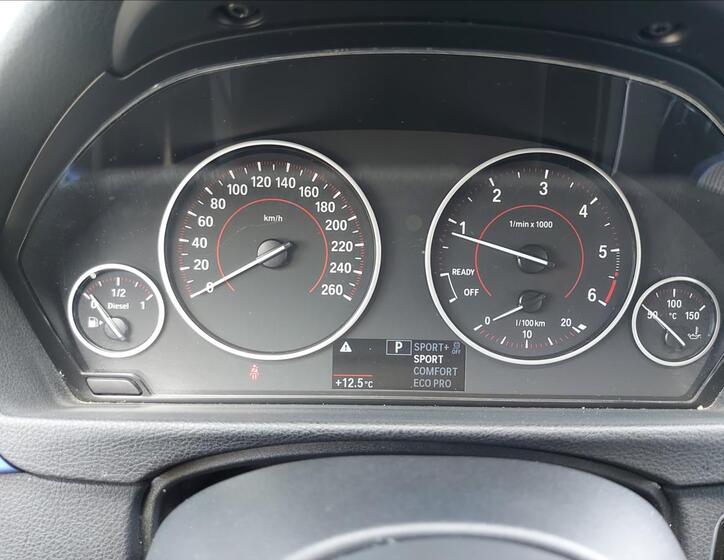 BMW Řada 3 35