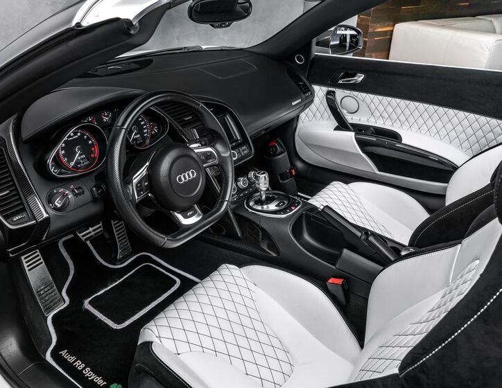 Audi R8 19
