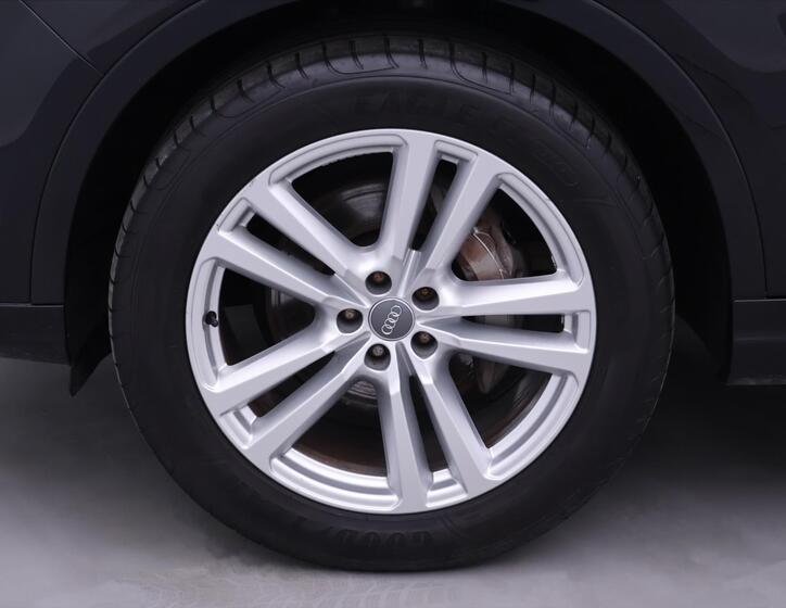 Audi Q7 41