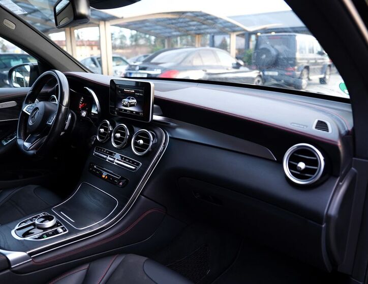 Mercedes-Benz GLC 28