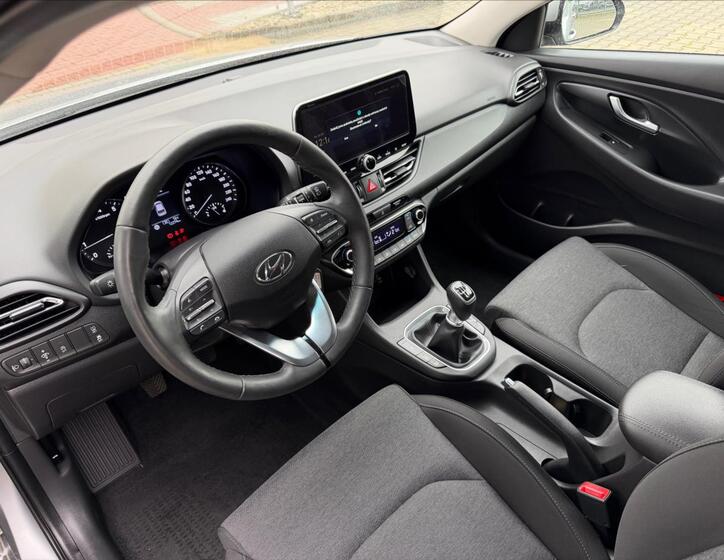 Hyundai i30 10