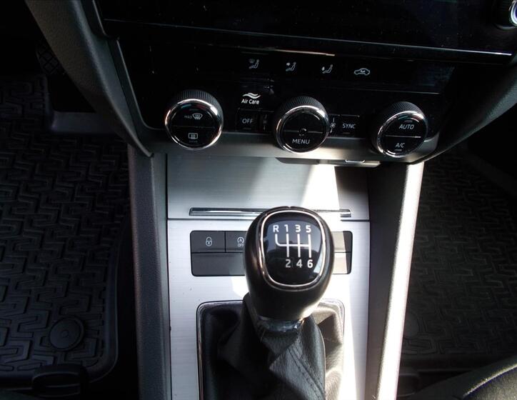Škoda Octavia 22