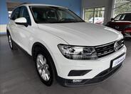 Volkswagen Tiguan 1