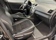Toyota Avensis 14