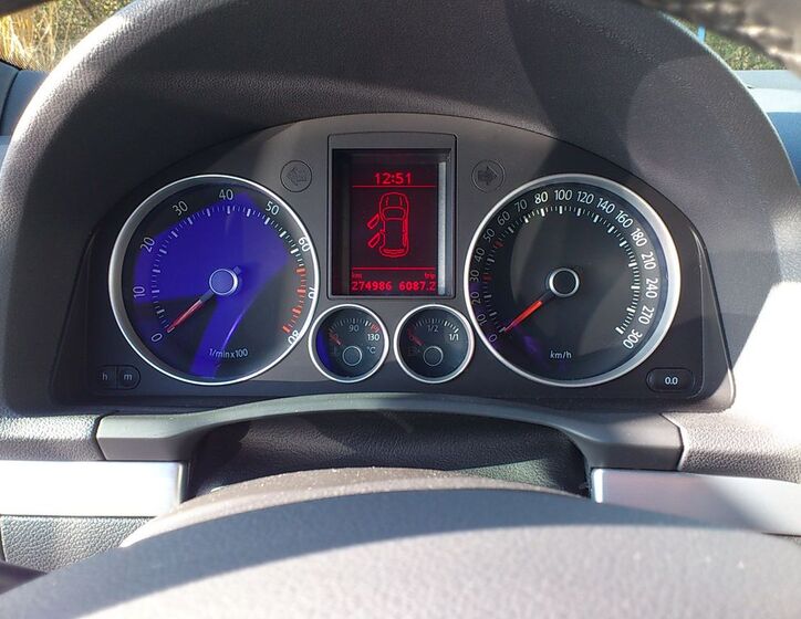 Volkswagen Golf 14