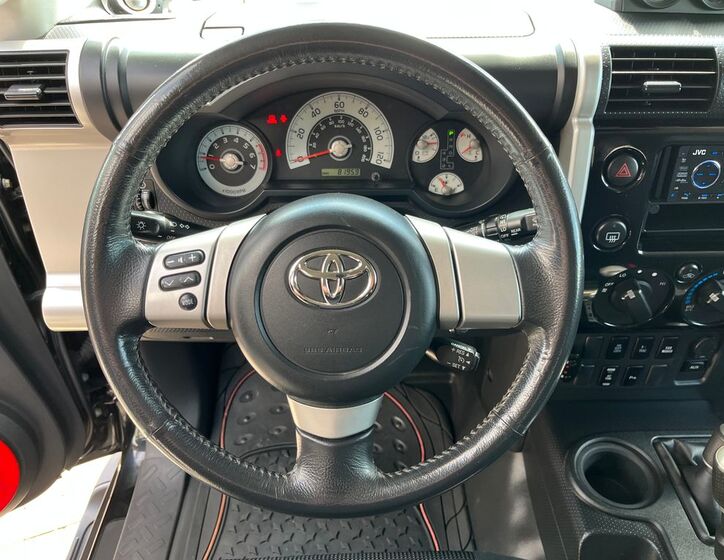 Toyota FJ 18