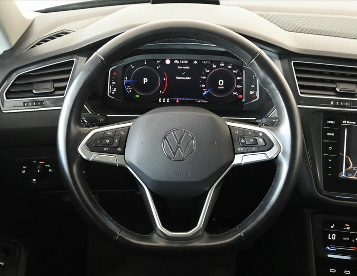 Volkswagen Tiguan Allspace 16