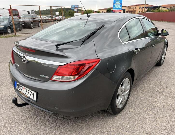 Opel Insignia 6