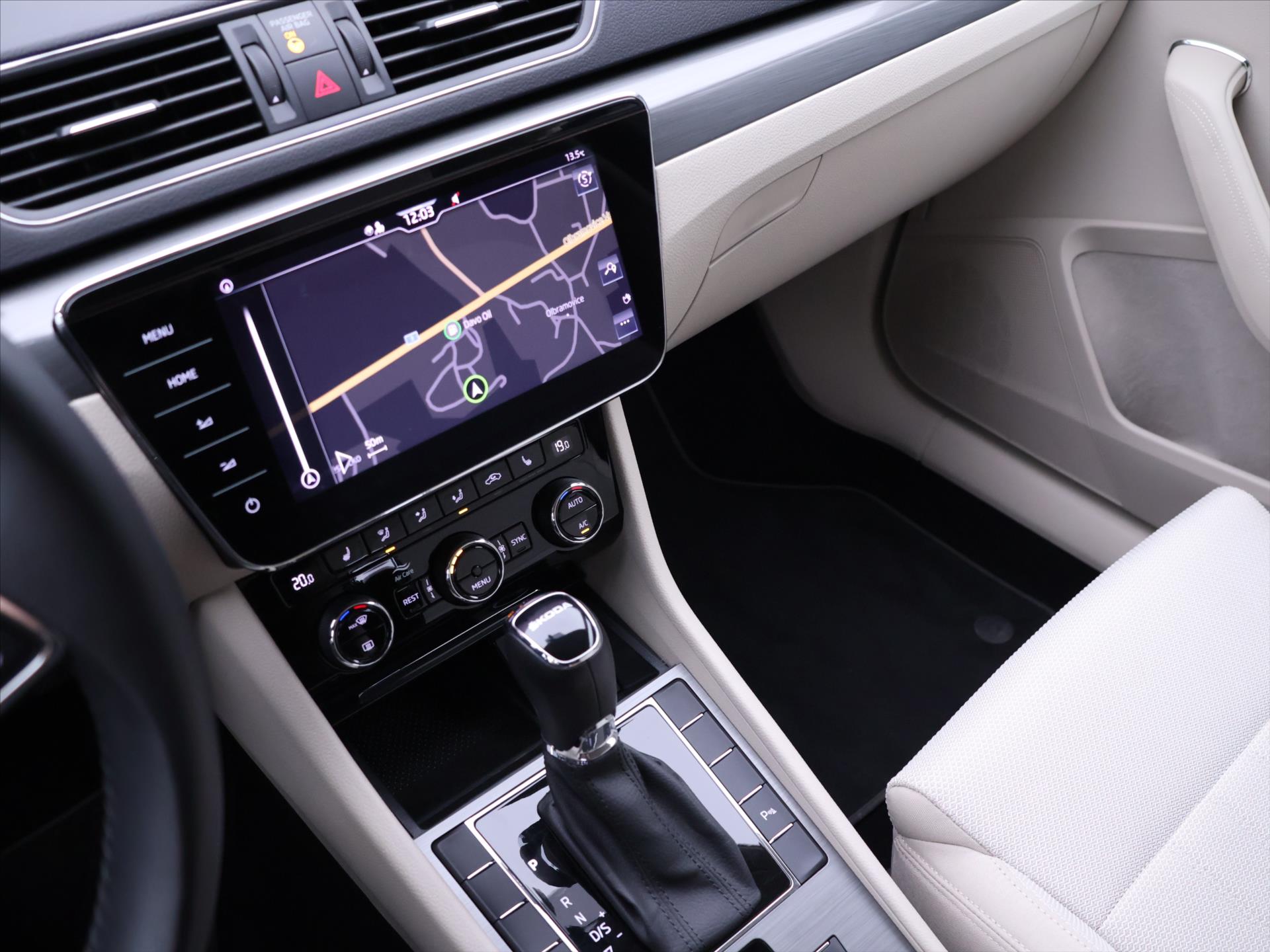 Škoda Superb