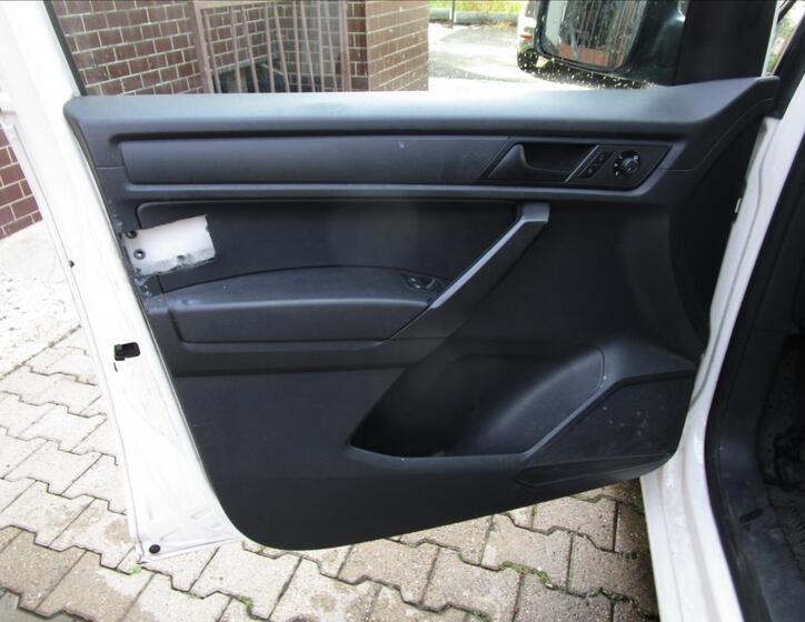 Volkswagen Caddy 12