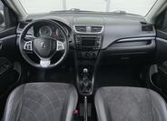 Suzuki Swift 13