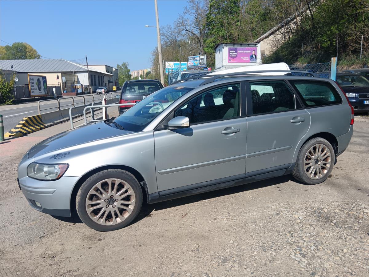 Volvo V50