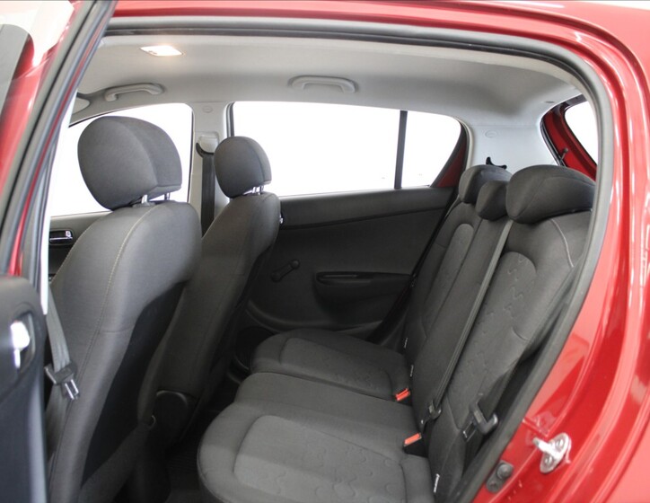 Hyundai i20 7