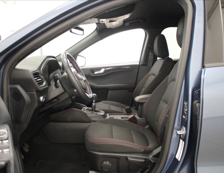 Ford Kuga 6
