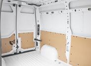 Nissan NV400 23