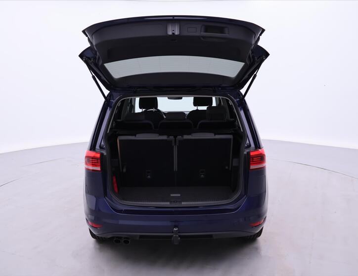 Volkswagen Touran 9