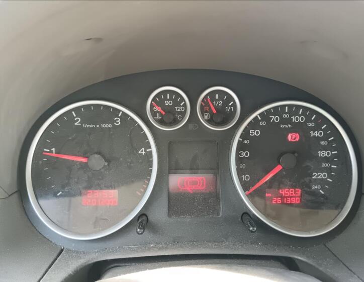 Audi A2 18