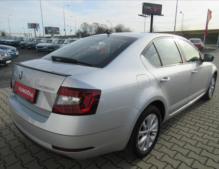 Škoda Octavia 2