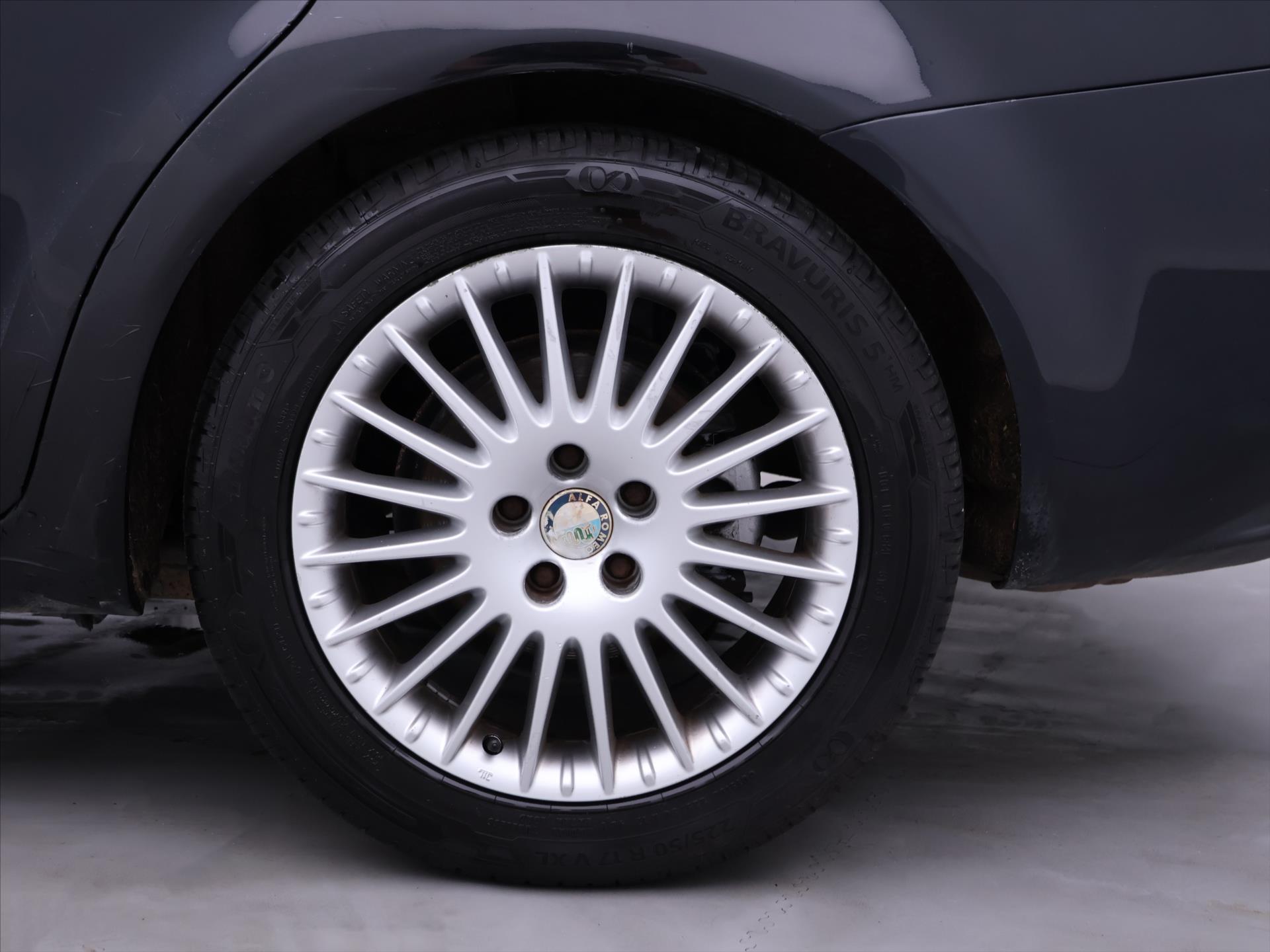 Alfa Romeo 159