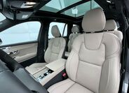 Volvo XC90 11