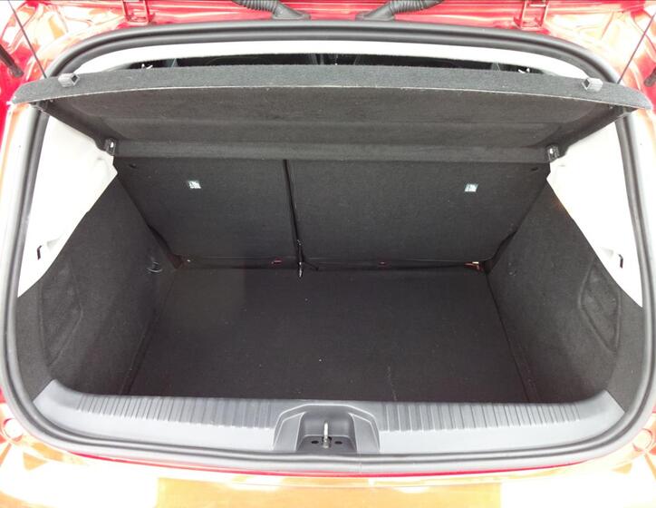 Renault Clio 24