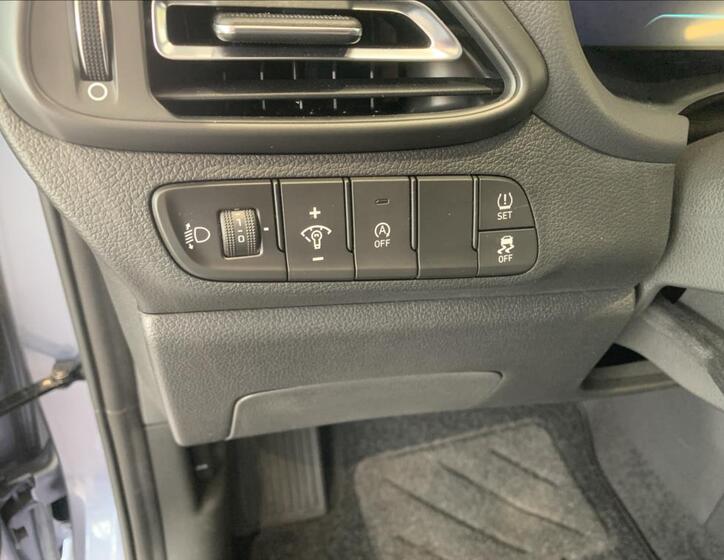 Hyundai i30 28