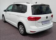 Volkswagen Touran 9
