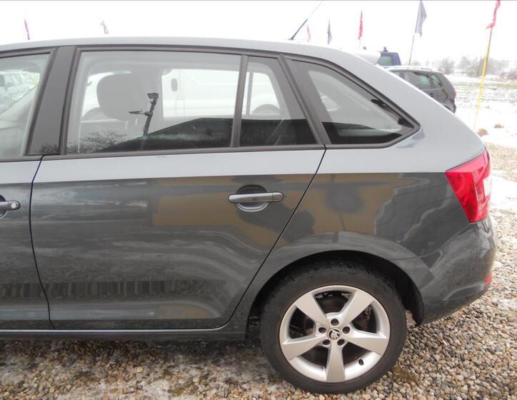 Škoda Rapid 9
