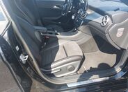 Mercedes-Benz CLA 10