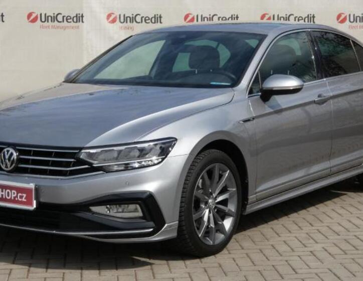 Volkswagen Passat 1