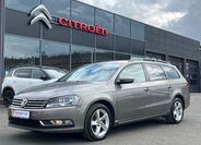 Volkswagen Passat 1