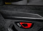 Lamborghini Urus 42