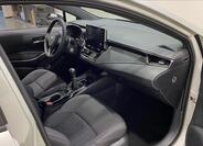 Toyota Corolla 13