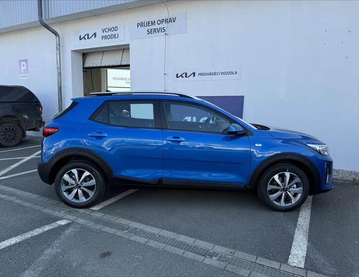 KIA Stonic 6
