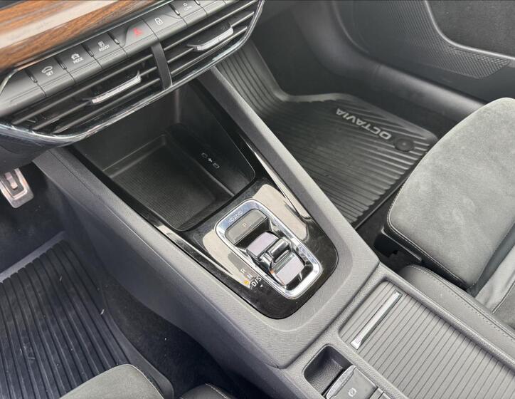 Škoda Octavia 20